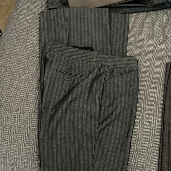 Express Editor pants (size 6 reg. - 5 pairs) - Picture 8 of 11